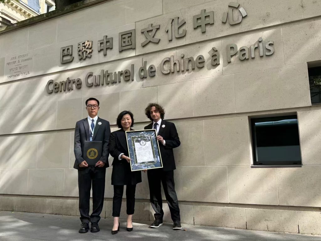 世界首例敦煌艺术与校服设计国际文化展